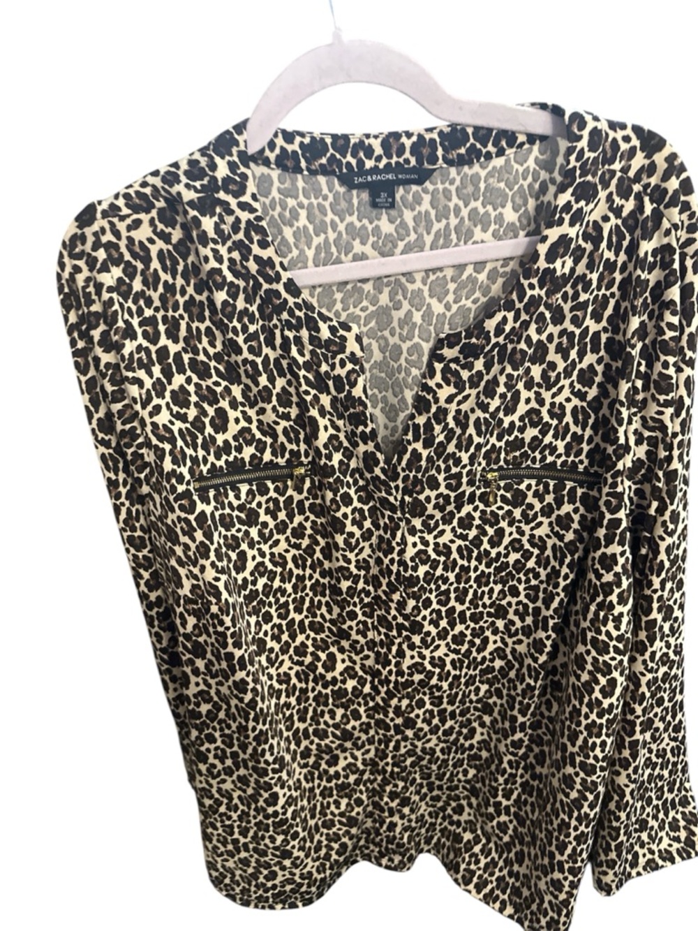 NWOT Zac & Rachel Leopard Print Long Sleeve Blouse in Tan and Black zip pock 3x